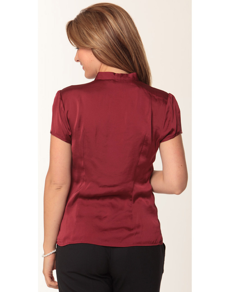 Women’s Tie Neck Blouse