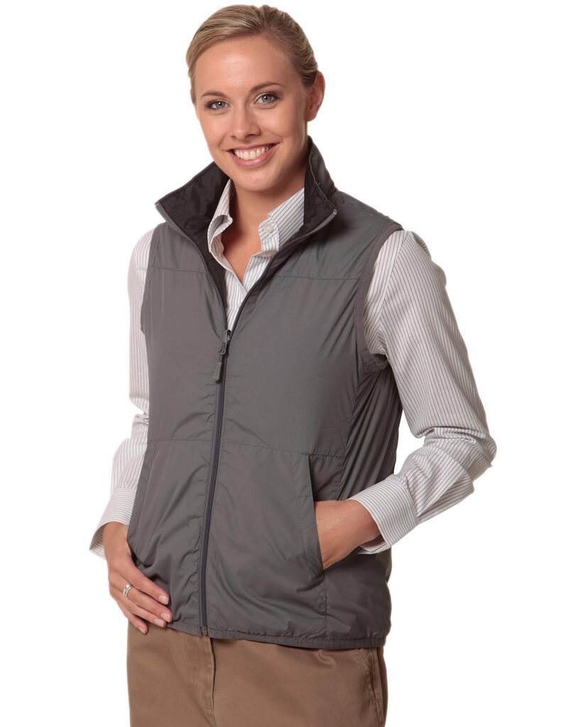 Ladies’ Versatile Vest
